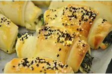 Ispanaklı Poğaça Tarifi ve Malzemeleri