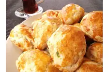 Sütle Yapılan Poğaça Tarifi ve Malzemeleri