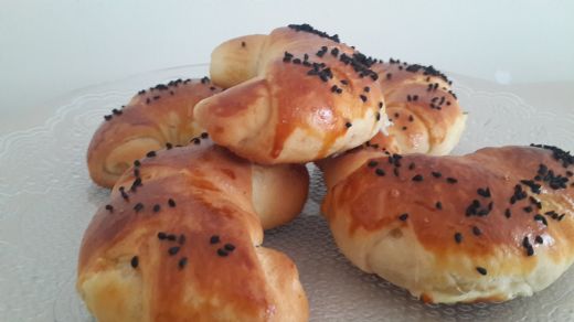 Bayatlamayan Şerit Poğaça Tarifi ve Malzemeleri