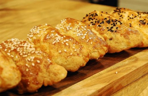 Kıymalı Poğaça Tarifi ve Malzemeleri Kıymalı Poğaça Tarifi ve Malzemeleri